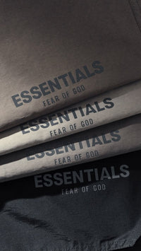 Fear of God Essentials FW20 T-Shirt Applique Moss